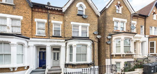 Flat for sale in Rockmount Road, London SE19