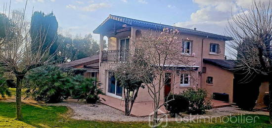 Achat maison 6 pièces 221 m²