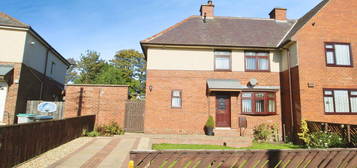 3 bed semi-detached house for sale