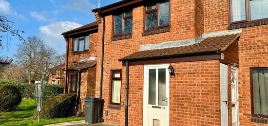 Maisonette to rent in Fledburgh Drive, Sutton Coldfield, West Midlands B76