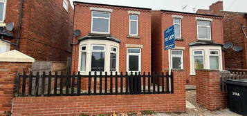 3 bedroom detached house to rent