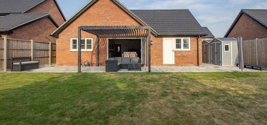 3 bedroom detached bungalow for sale