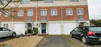 3 bedroom terraced house