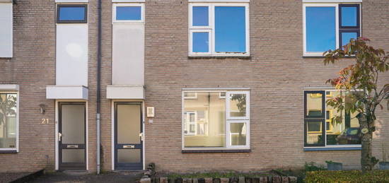 Pastoor van der Zijlestraat 23