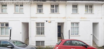 3 bed terraced house for sale