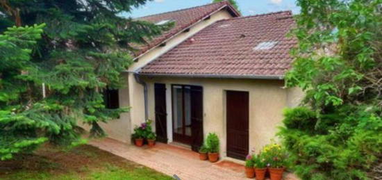 Villa  à vendre, 7 pièces, 3 chambres, 165 m²