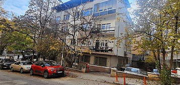 ÇANKAYA GÜVENEVLER MH. CİNNAH CADDESİ ÜZERİNDE 3+1 SATILIK DAİRE