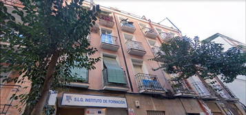 Piso en venta en calle Topete