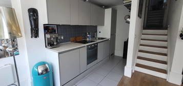 Flat for sale in George Beard Road, Longshore SE8