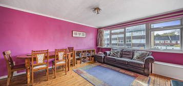 3 bed end terrace house to rent