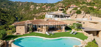 Villa unifamiliare via del Cardellino 4, Porto Cervo, Arzachena