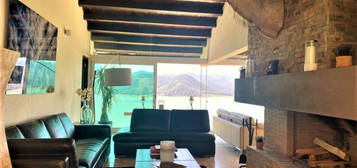 Casa En Venta En Colonia La Peña, Valle De Bravo, Estado De México