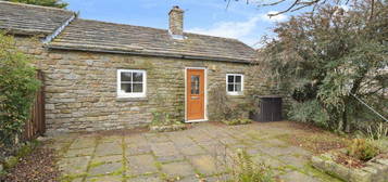 2 bedroom cottage for sale