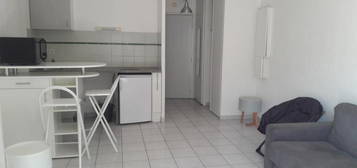 Location appartement 1 pièce 25 m²