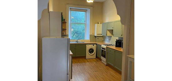 2 bed flat to rent