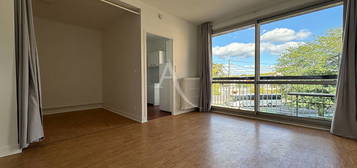 Location appartement 1 pièce 33 m²