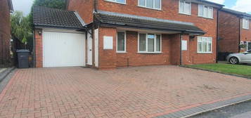 3 bedroom semi-detached house