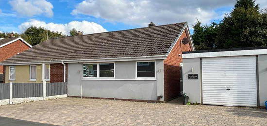 2 bedroom semi-detached bungalow for sale