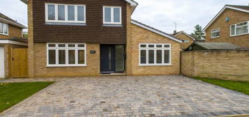 3 bedroom detached house