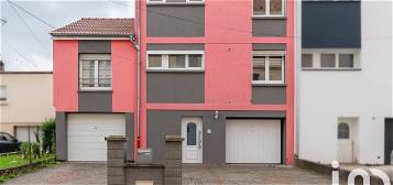 Maison de ville 3 étages  à vendre, 6 pièces, 3 chambres, 131 m²