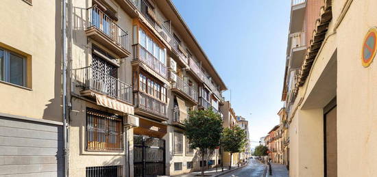 Piso en venta en Calle Santiago, San Matías - Realejo