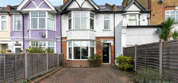 5 bedroom terraced house for sale