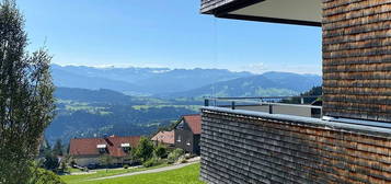 2,5-Zimmer-Terrassenwohnung mit Panoramaausblick