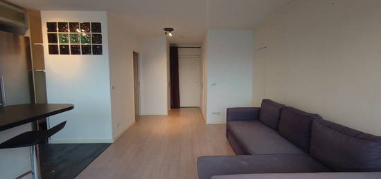 Appartement  à louer, 2 pièces, 1 chambre, 47 m²