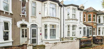 3 bed terraced house for sale