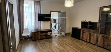 Apartament 3 camere de inchiriat str. Pielarilor Sibiu