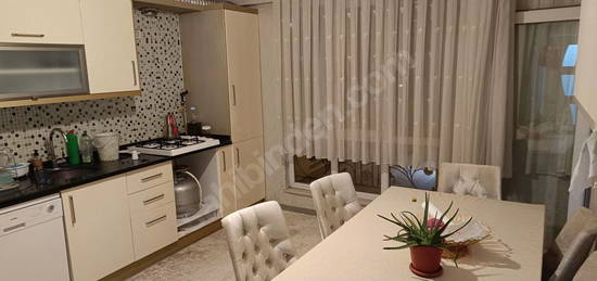 SAHİBİNDEN MEMUR ŞARTLI KİRALIK ARAKAT, CAM BALKON 2+1 DAİRE