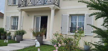 Maison villa saint julien les villas 10800