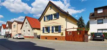 2 Grundstücke# 404m² mit Haus & 247m² Bauplatz# Kaminofen# PVAnlage# Solar# Griesheim Hofmannstr. 21