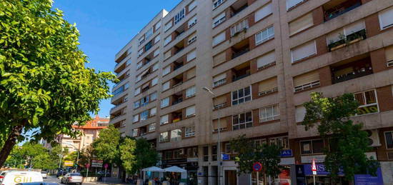 Piso en venta en Enr Segura Otaño, Santa Marina