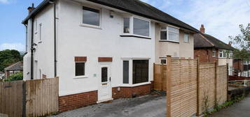 3 bedroom semi-detached house for sale