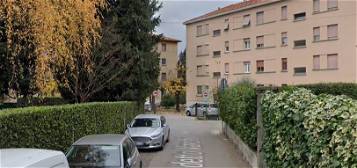 Trilocale via Benedetto Varchi, Giubiano - San Carlo, Varese