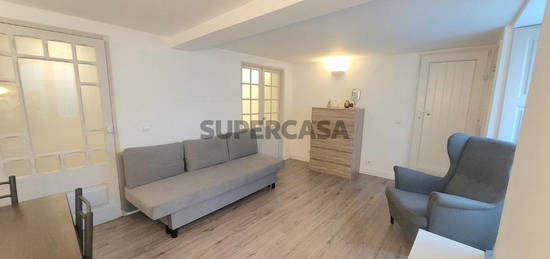 Apartamento para aluguer em Travessa do Olival a Santos