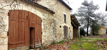 Ancienne ferme sur 6 Hectares