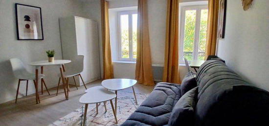 Studio meublé 20m2 refait à neuf