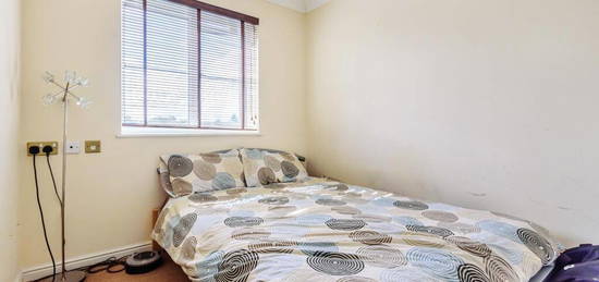 1 bedroom house share