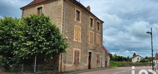 Maison de village 2 étages  à vendre, 7 pièces, 4 chambres, 145 m²