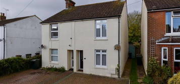 3 bed semi-detached house for sale