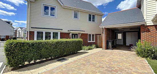 3 bedroom detached house