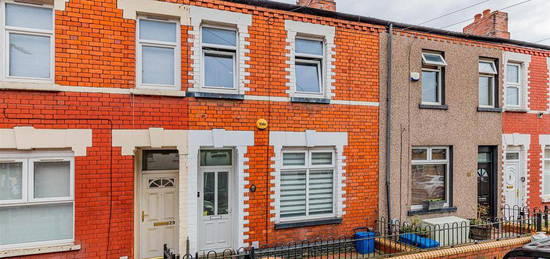 2 bedroom terraced house for sale