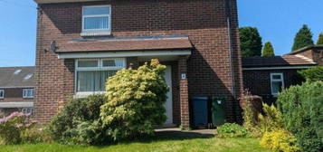 3 bed semi-detached house to rent