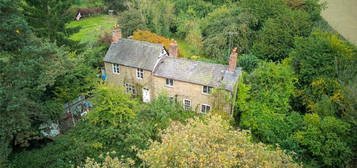 5 bedroom country house for sale