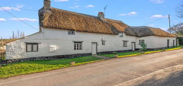 3 bed farmhouse for sale