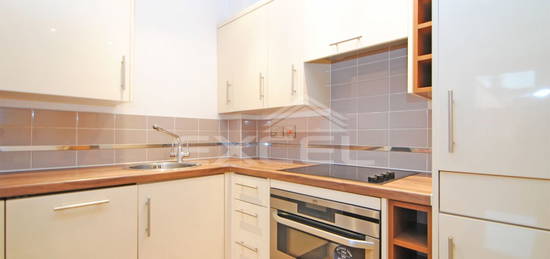 2 bed flat to rent