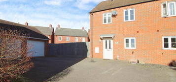 3 bedroom semi-detached house