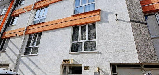 KUMLUBEL ESENLİ CADDESİ ÜZERİNDE SATILIK 50m2 1+1 DAİRE